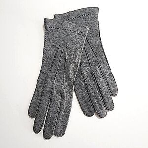 Vintage gray leather gloves